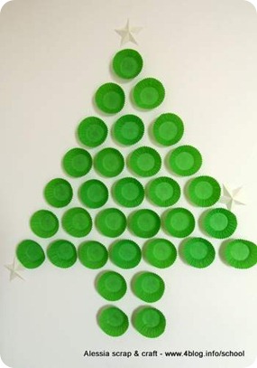 Countdown Natale: l’albero da parete con i pirottini
