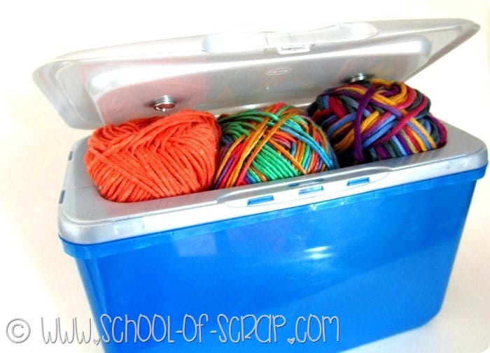 BACK TO SCHOOL: da scatola delle caps del detersivo a portamerenda o porta crochet
