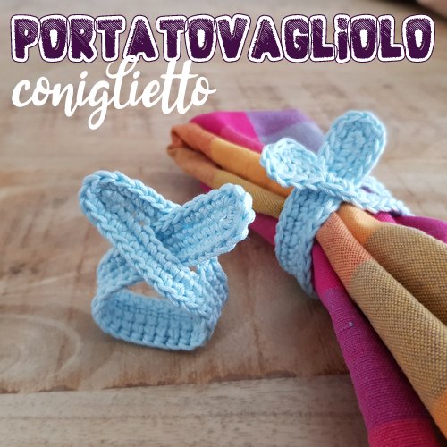 Coniglietto all'uncinetto con carota ,Portachiavi Coniglio Amigurumi,  Portachiavi all'uncinetto, Coniglio fatto a mano, Coniglietto animale  farcito fatto a mano -  Italia