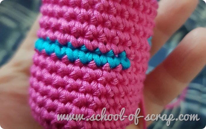 Scuola di uncinetto come fare il cambio colore invisibile a crochet