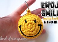 video-tutorial-amigurumi-emoji-smile-facile-a-uncinetto-per-portachiavi-e-altre-idee.jpg